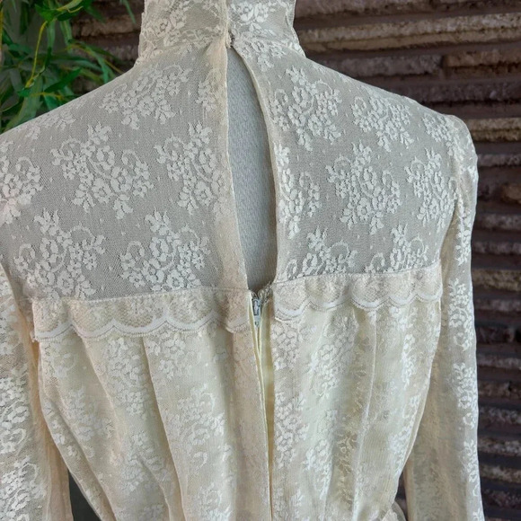 Vintage 80s Cream Lace High Neck Union Made Wedding Formal Maxi Dress - Picture 8 of 9